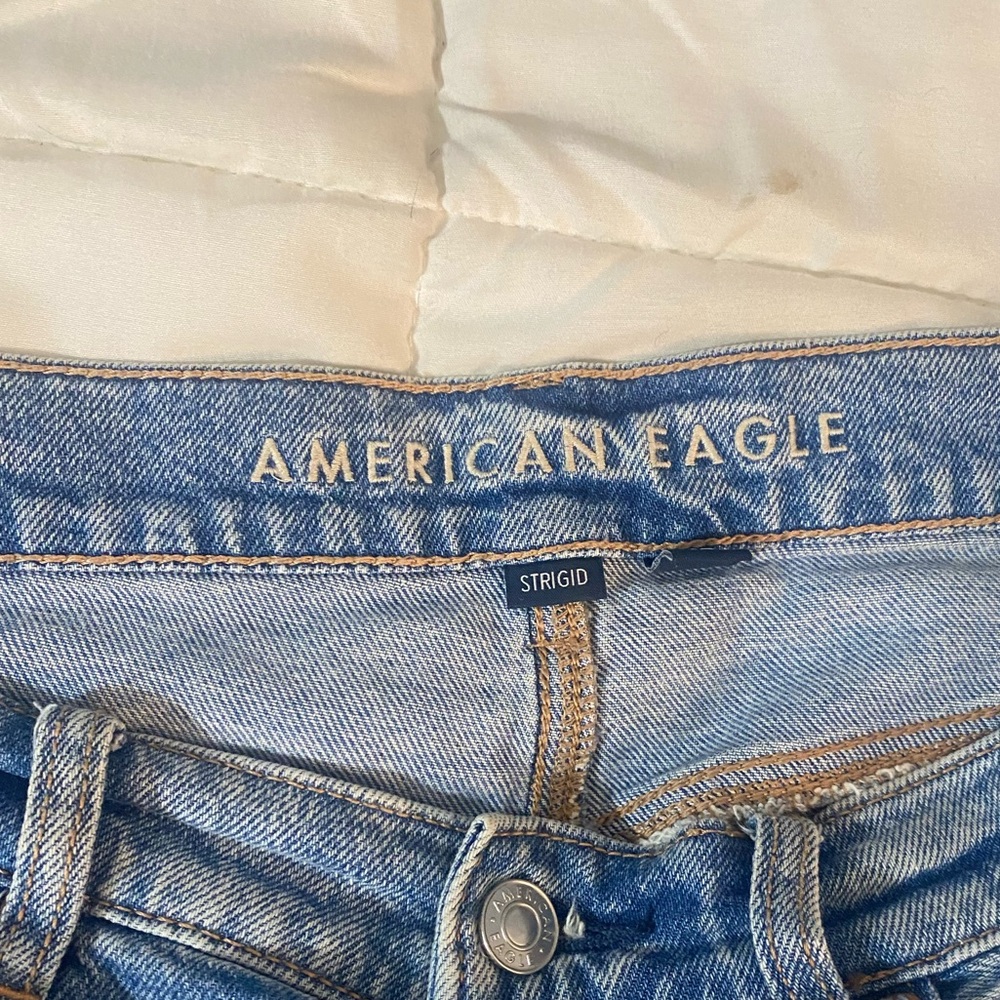 Blue Jeans - Picture 4 of 4